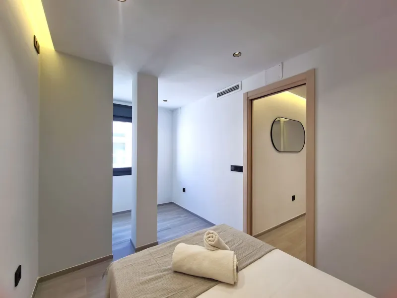 MAGNIFICENT 4-BEDROOM APARTMENT IN THE CENTER OF ESTEPONA
