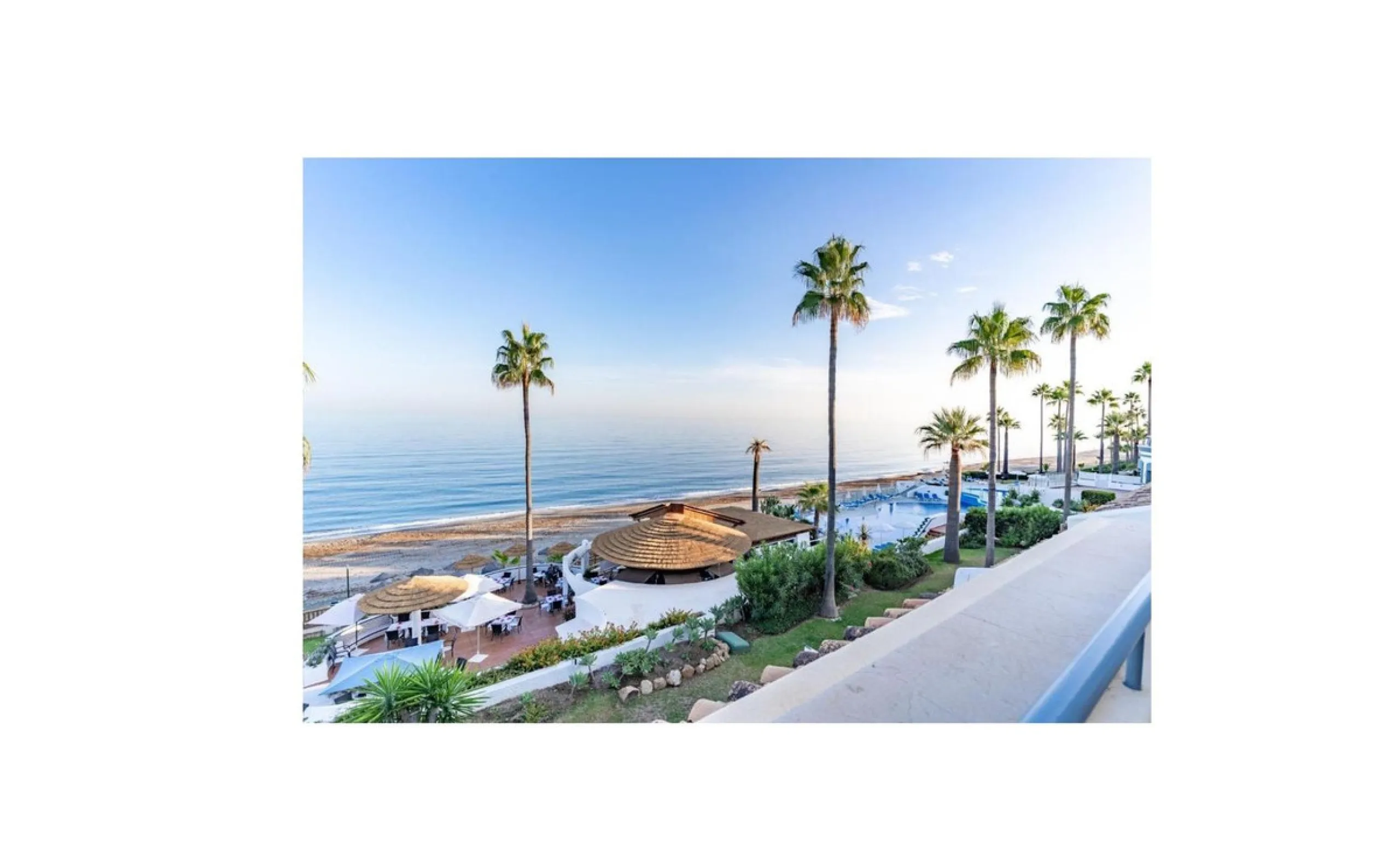 1st line beach on the New golden Mile between Marbella and Estepona!