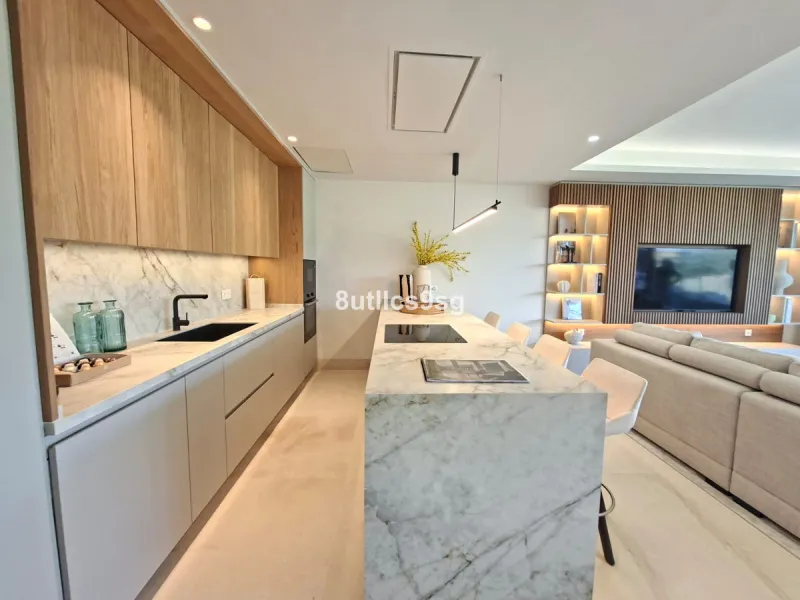 Apartment - Middle Floor Apartment в продаже в Marbella, Málaga. В доме 2 спален и 2 ванных комнат. Площадь дома 152 м²