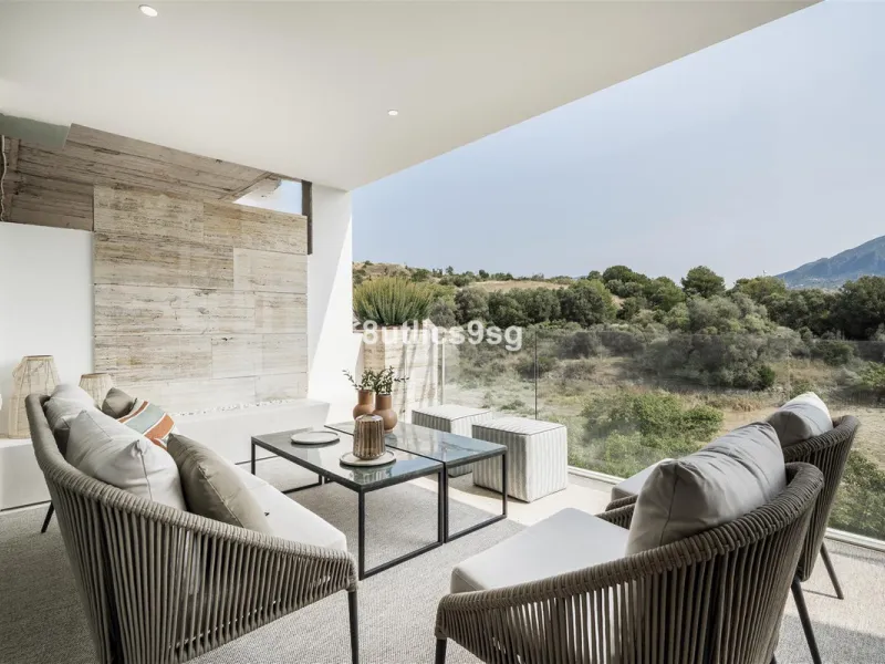 Apartment - Middle Floor Apartment в продаже в Marbella, Málaga. В доме 2 спален и 2 ванных комнат. Площадь дома 152 м²