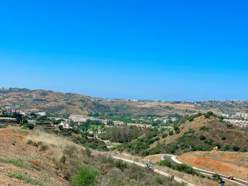 Great investment opportunity in new area of Mijas Golf