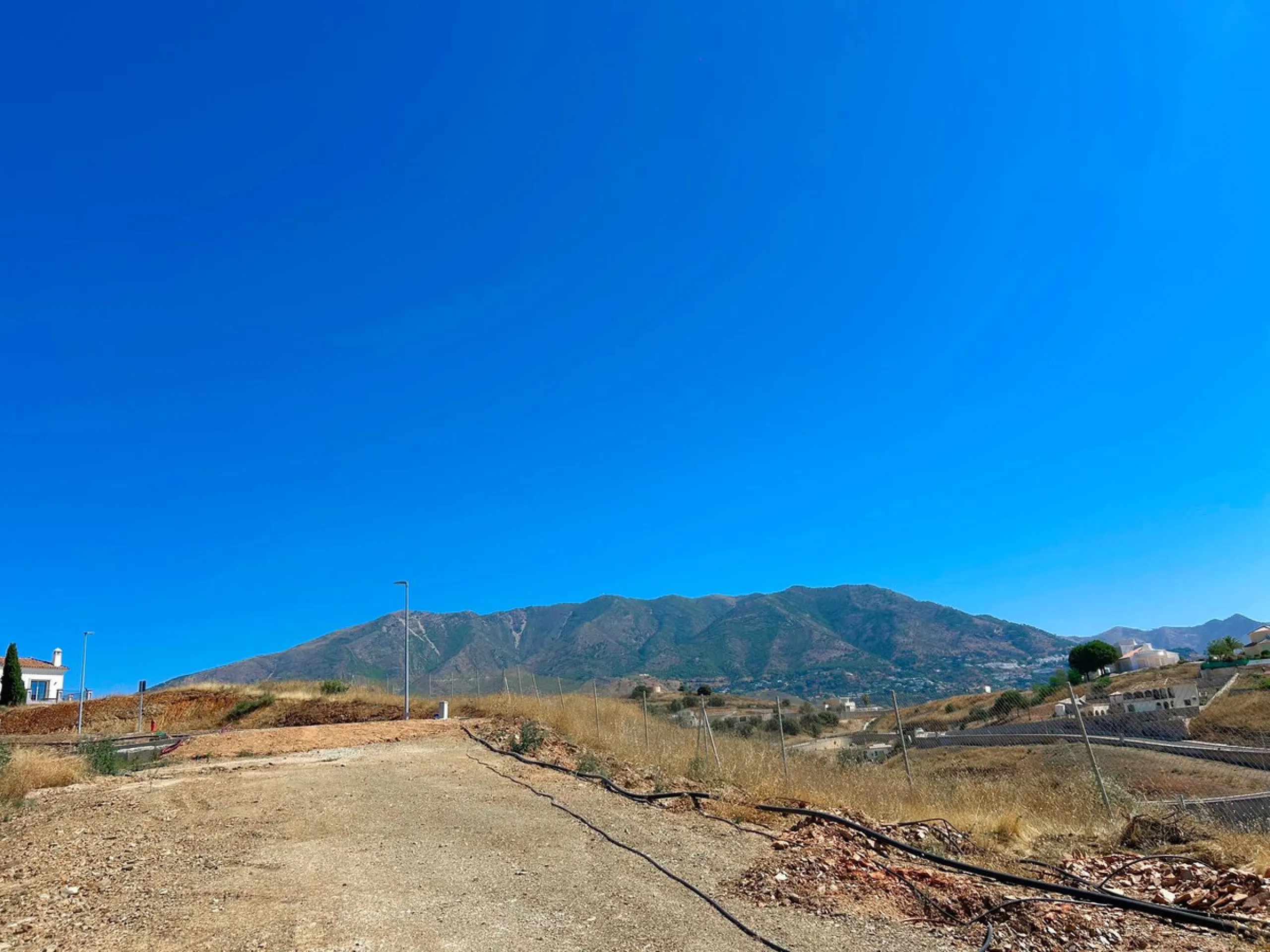 Great investment opportunity in new area of Mijas Golf