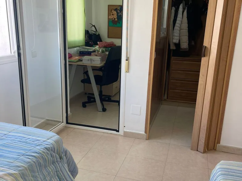Large Family Townhouse in Estepona – Prime Location on Calle Juan Blanco