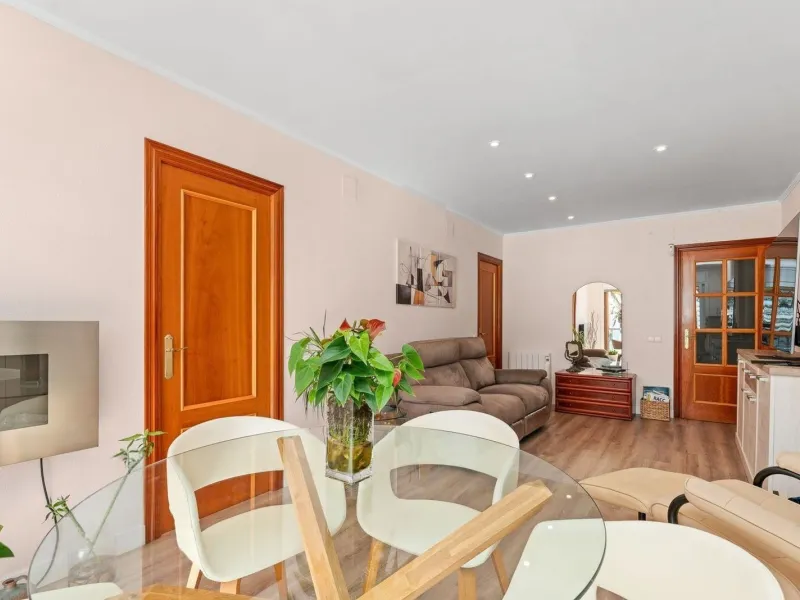 Bright frontline sea view apartment with panoramic views in Calafell, Costa Dorada