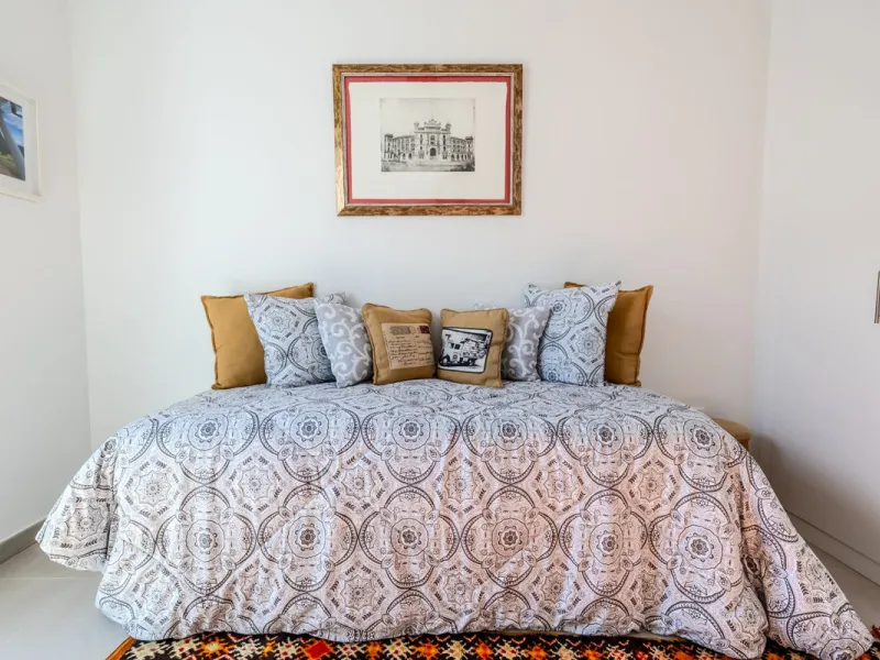 Apartment - Penthouse в продаже в Estepona, Málaga. В доме 2 спален и 2 ванных комнат. Площадь дома 75 м²