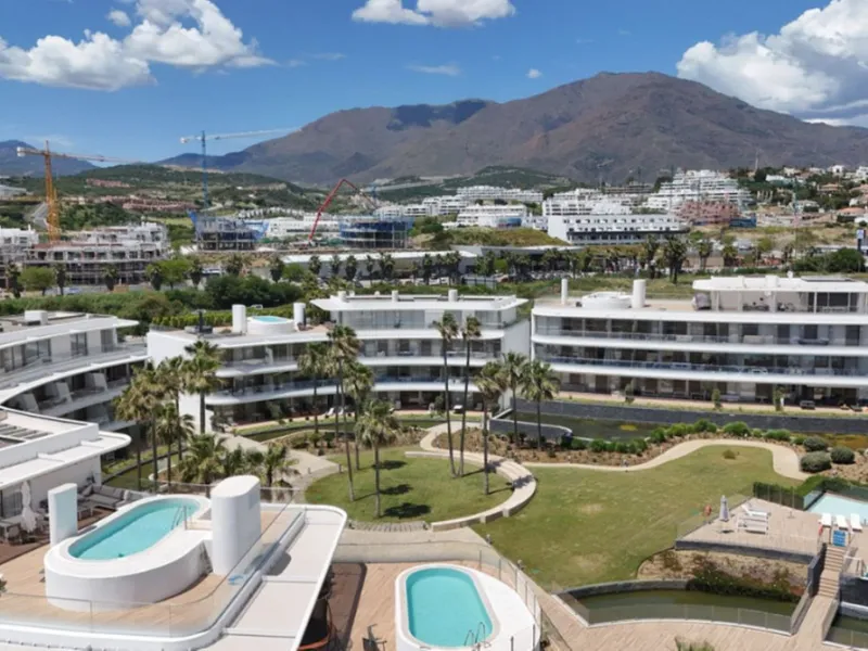 Welcome to this luxurious apartment located in the exclusive beachfront residential complex The Edge. This 2nd floor home offers four bedrooms and two bathrooms with exclusive Dornbracht finishes. The open concept living room and kitchen create a social a