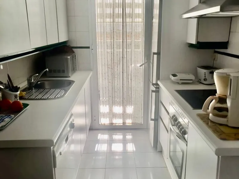 Er zijn vergezichten встретил еен большой террасы фургона 89 метрос ван gran privacidad en dit appartement van 2 slaapzalen en 2 badkamers, adem de салон-komedor en cocina totale uitrusting встретился с воздухом frío y caliente en toda la vivienda. Fantas
