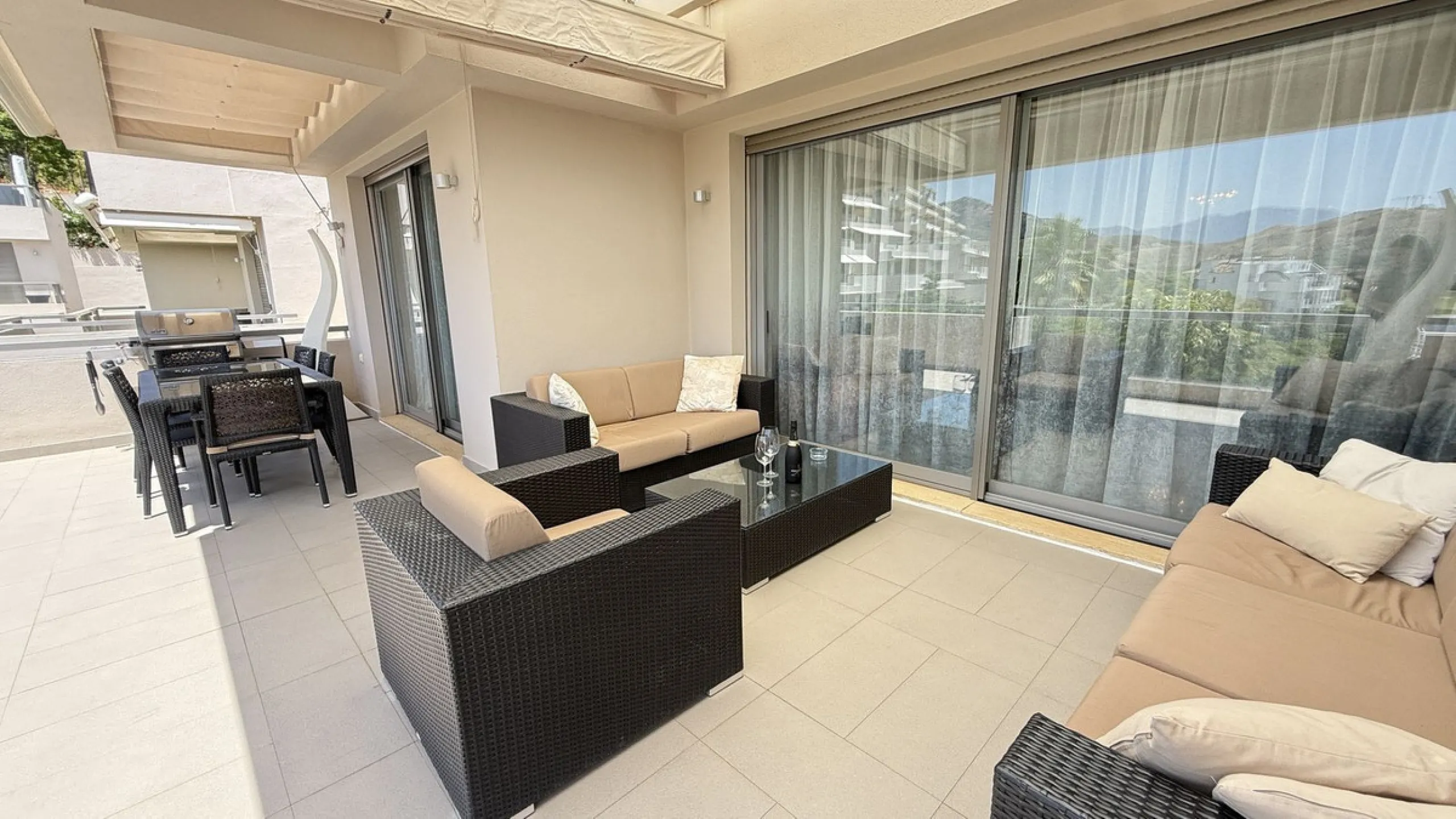 Legant 3-Bedroom Apartment in the Prestigious Los Arrayanes Golf Urbanization, Benahavís