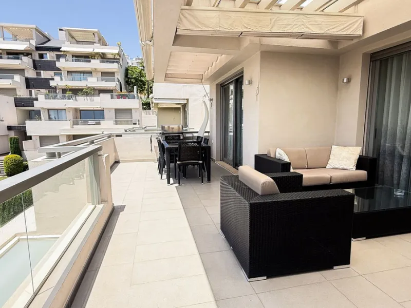 Legant 3-Bedroom Apartment in the Prestigious Los Arrayanes Golf Urbanization, Benahavís