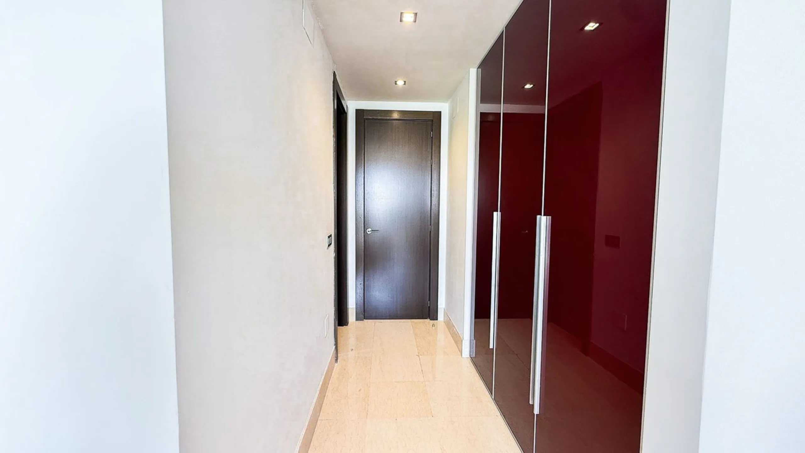 Legant 3-Bedroom Apartment in the Prestigious Los Arrayanes Golf Urbanization, Benahavís
