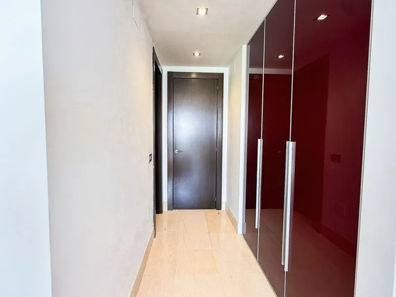 Legant 3-Bedroom Apartment in the Prestigious Los Arrayanes Golf Urbanization, Benahavís