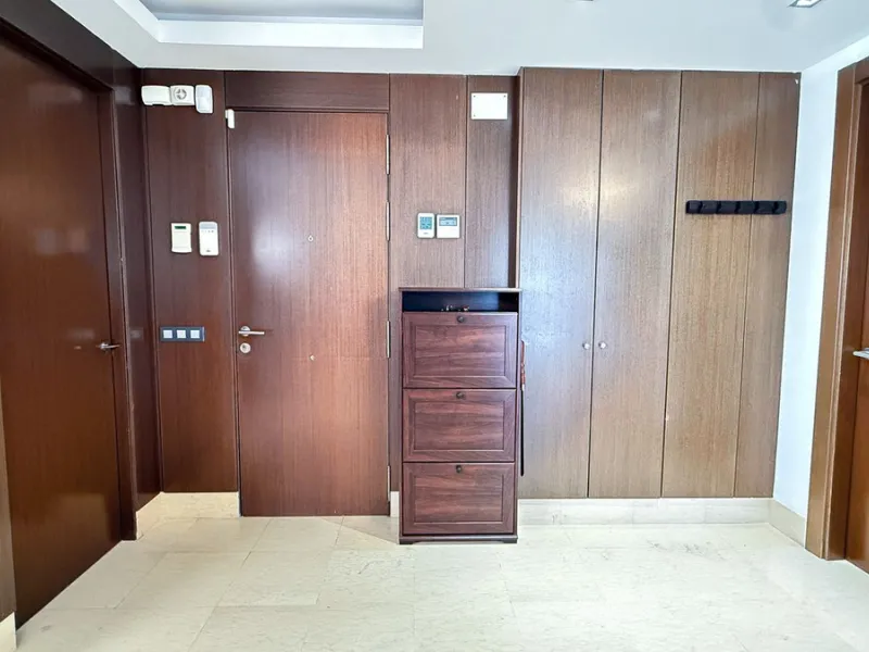 Legant 3-Bedroom Apartment in the Prestigious Los Arrayanes Golf Urbanization, Benahavís