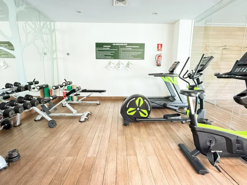 Legant 3-Bedroom Apartment in the Prestigious Los Arrayanes Golf Urbanization, Benahavís