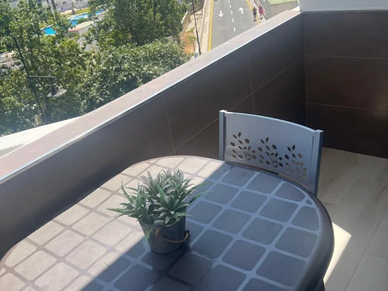 Eng.: Fully equipped apartment with the tourist licence in Benalmadena next to hotel Los Patos and only 150m from the beach!