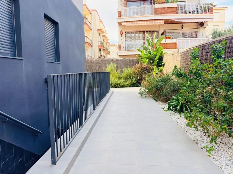 Modern bright apartment with pool next to the beach in Calafell, Costa Dorada
