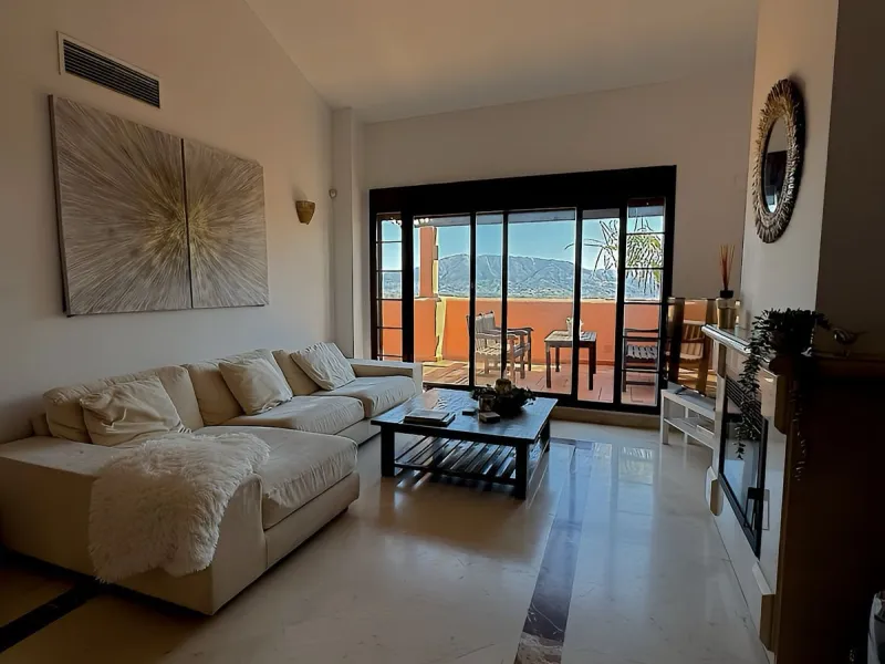 Fabulous Duplex Penthouse in La Mairena, Marbella