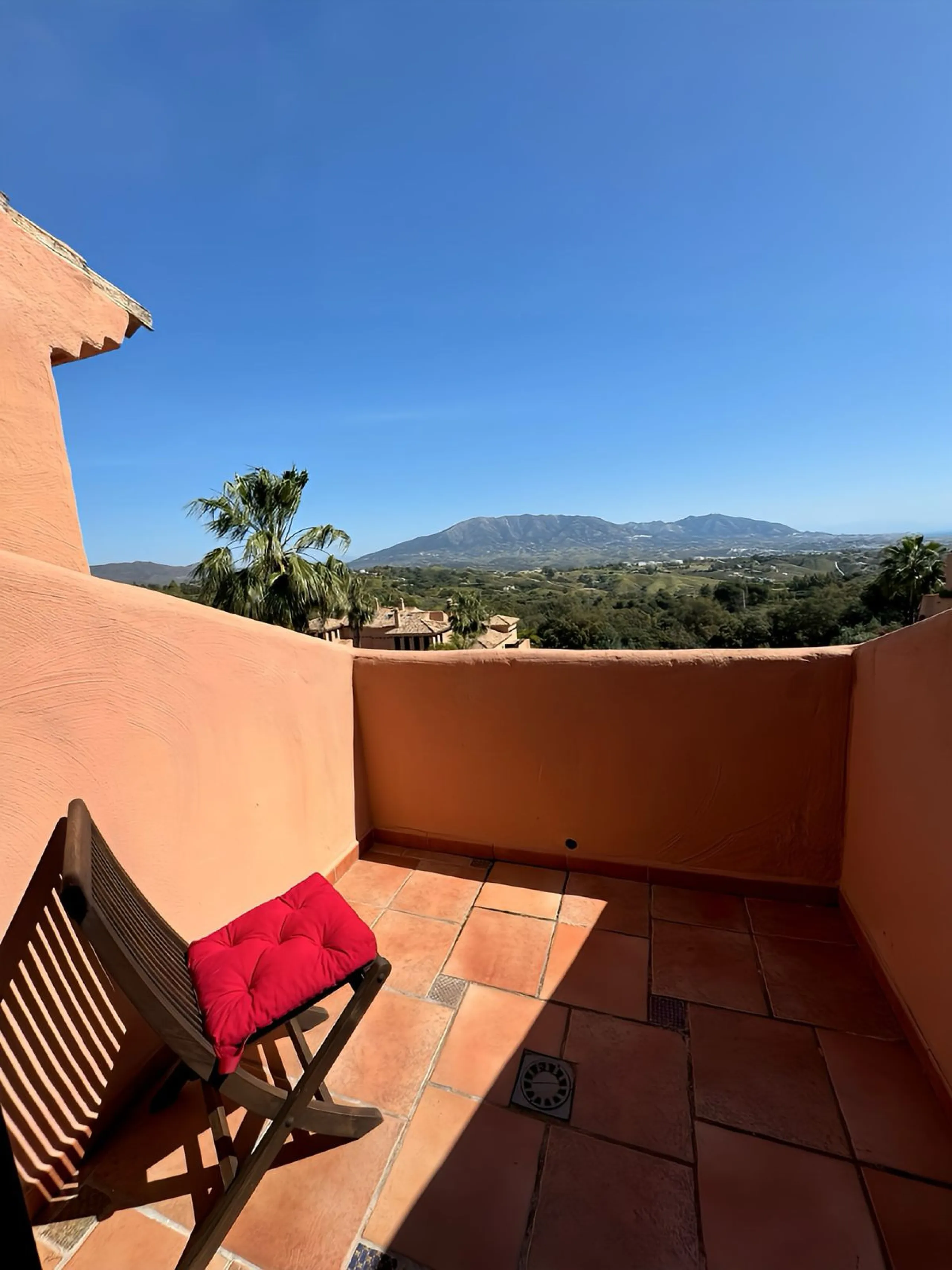 Fabulous Duplex Penthouse in La Mairena, Marbella