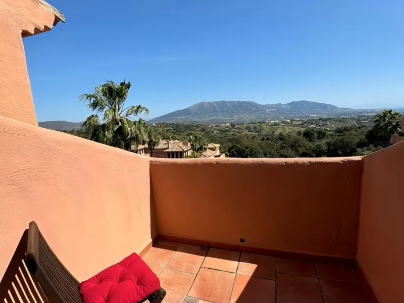 Fabulous Duplex Penthouse in La Mairena, Marbella