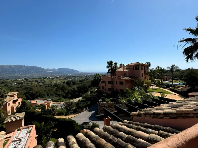 Fabulous Duplex Penthouse in La Mairena, Marbella