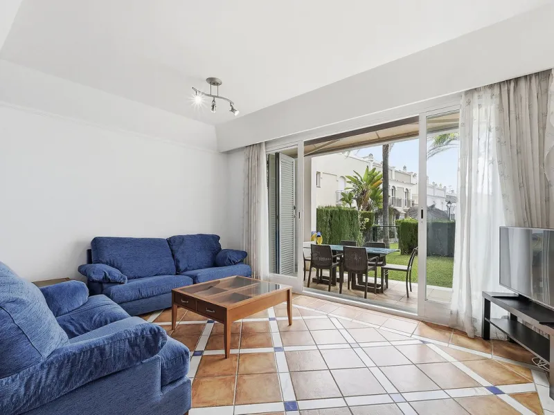 Nestled within one of Bahía de Marbella's most sought-after beachfront urbanizations, this stunning townhouse offers an unparalleled coastal living experience. Imagine waking up to the sound of the waves and having direct, private access to the golden san