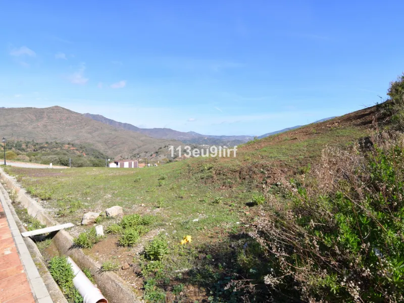 Plot - Residential Plot в продаже в Mijas, Málaga. Площадь участка 1658 м²