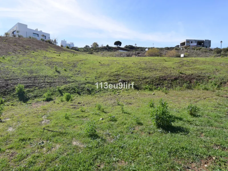 Plot - Residential Plot в продаже в Mijas, Málaga. Площадь участка 1658 м²