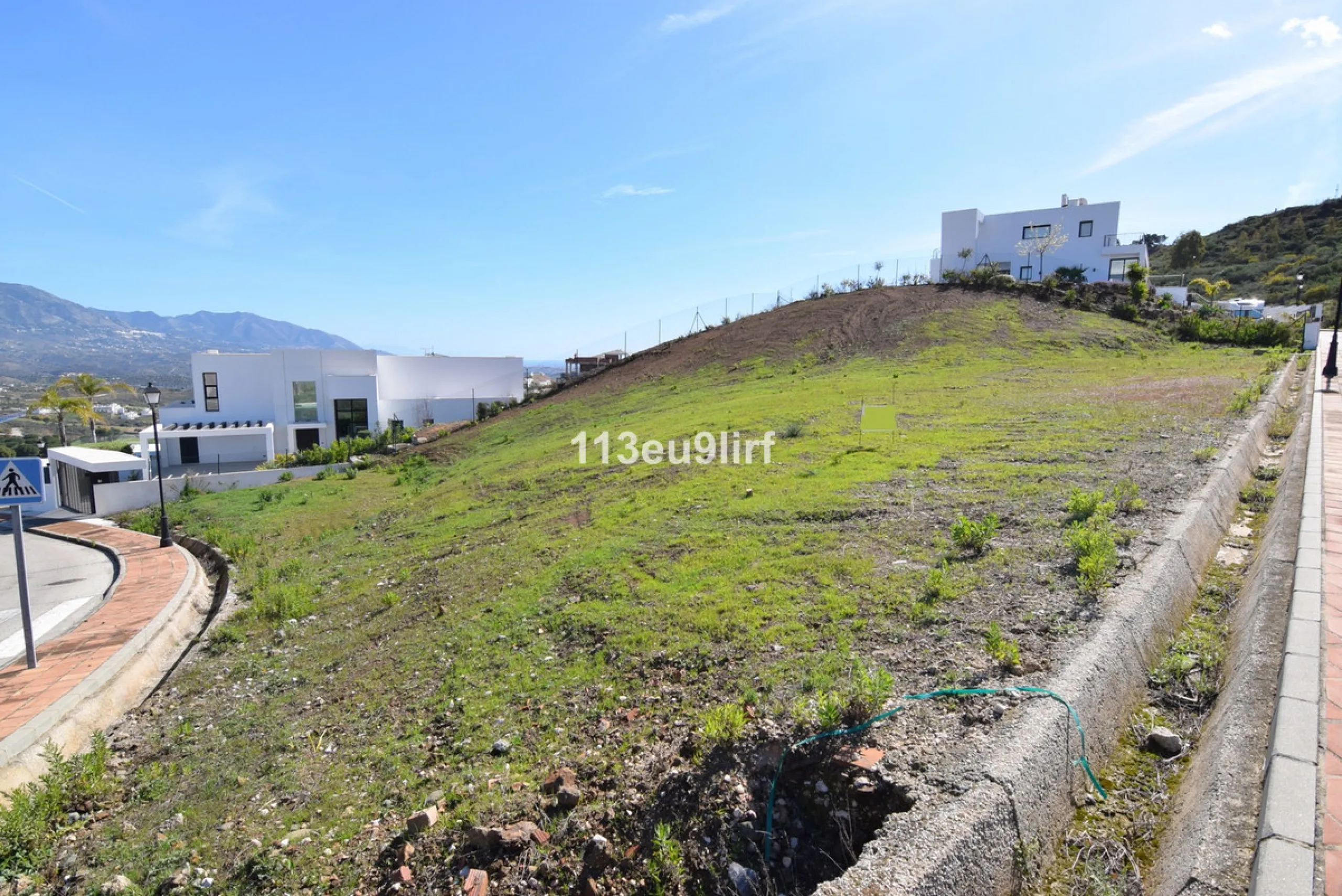 Plot - Residential Plot в продаже в Mijas, Málaga. Площадь участка 1658 м²