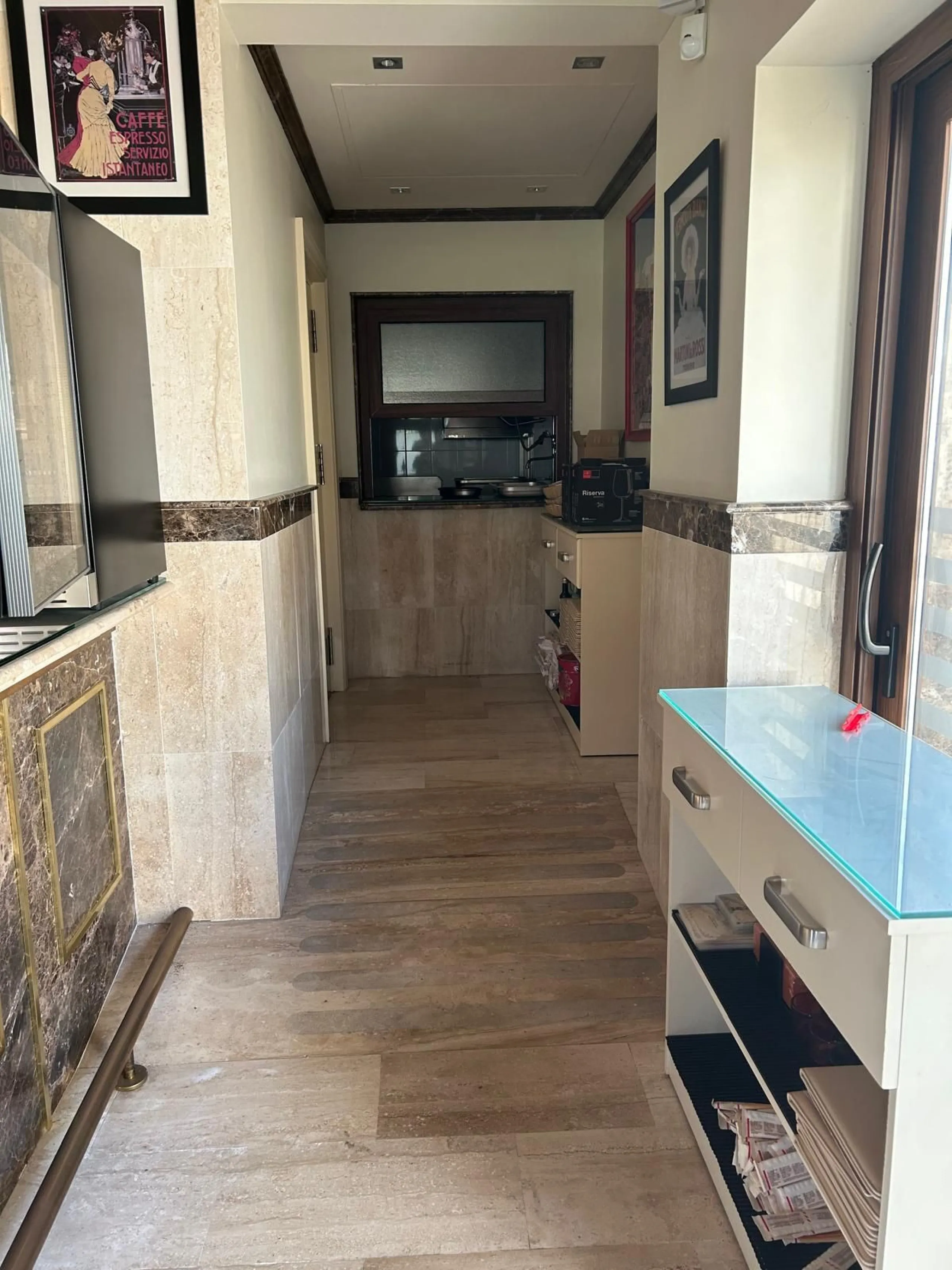 FOR SALE: TWO RESTAURANTS ON THE SAME PLOT – UNIQUE OPPORTUNITY IN EL PARAÍSO, ESTEPONA
