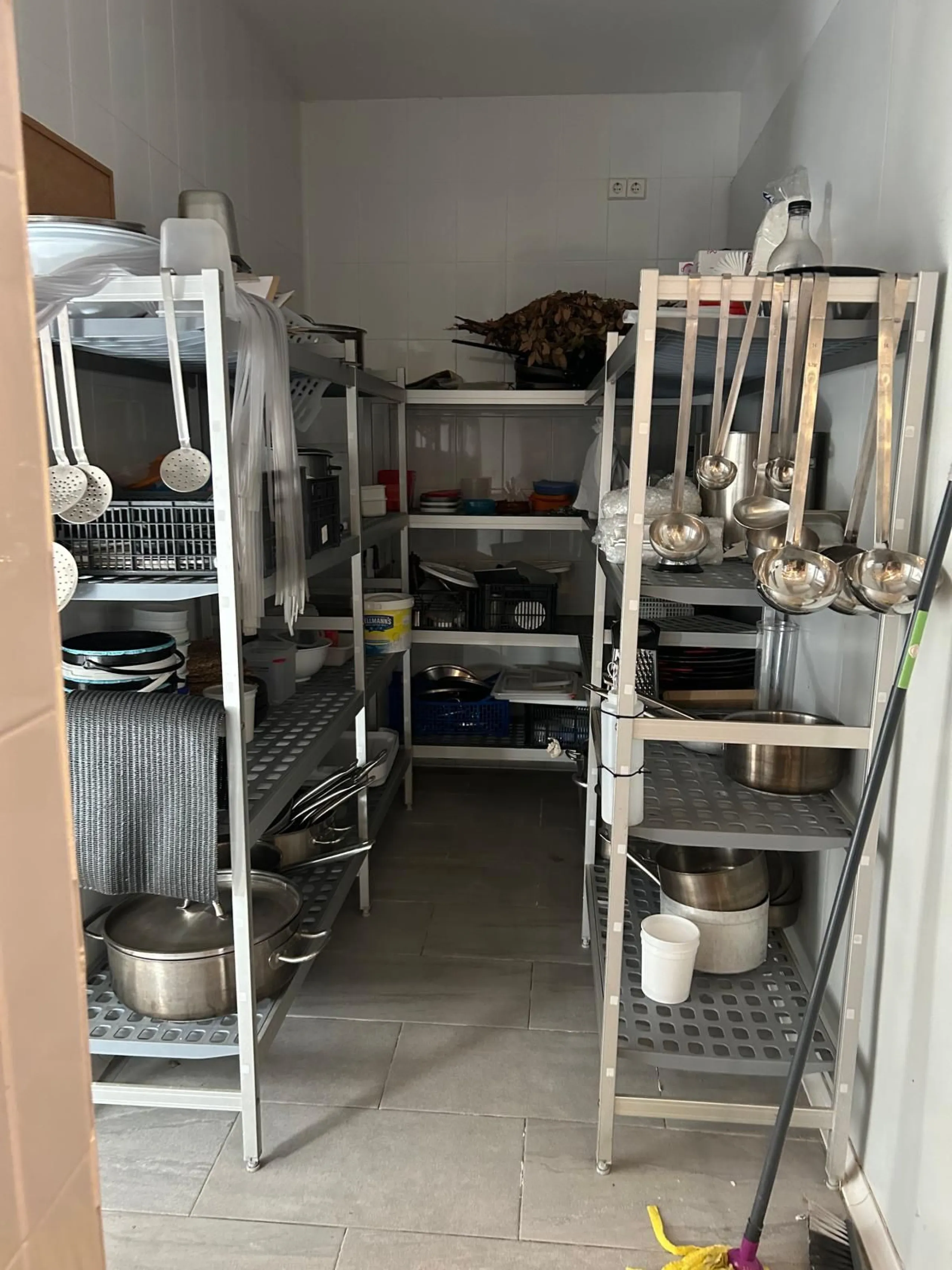FOR SALE: TWO RESTAURANTS ON THE SAME PLOT – UNIQUE OPPORTUNITY IN EL PARAÍSO, ESTEPONA