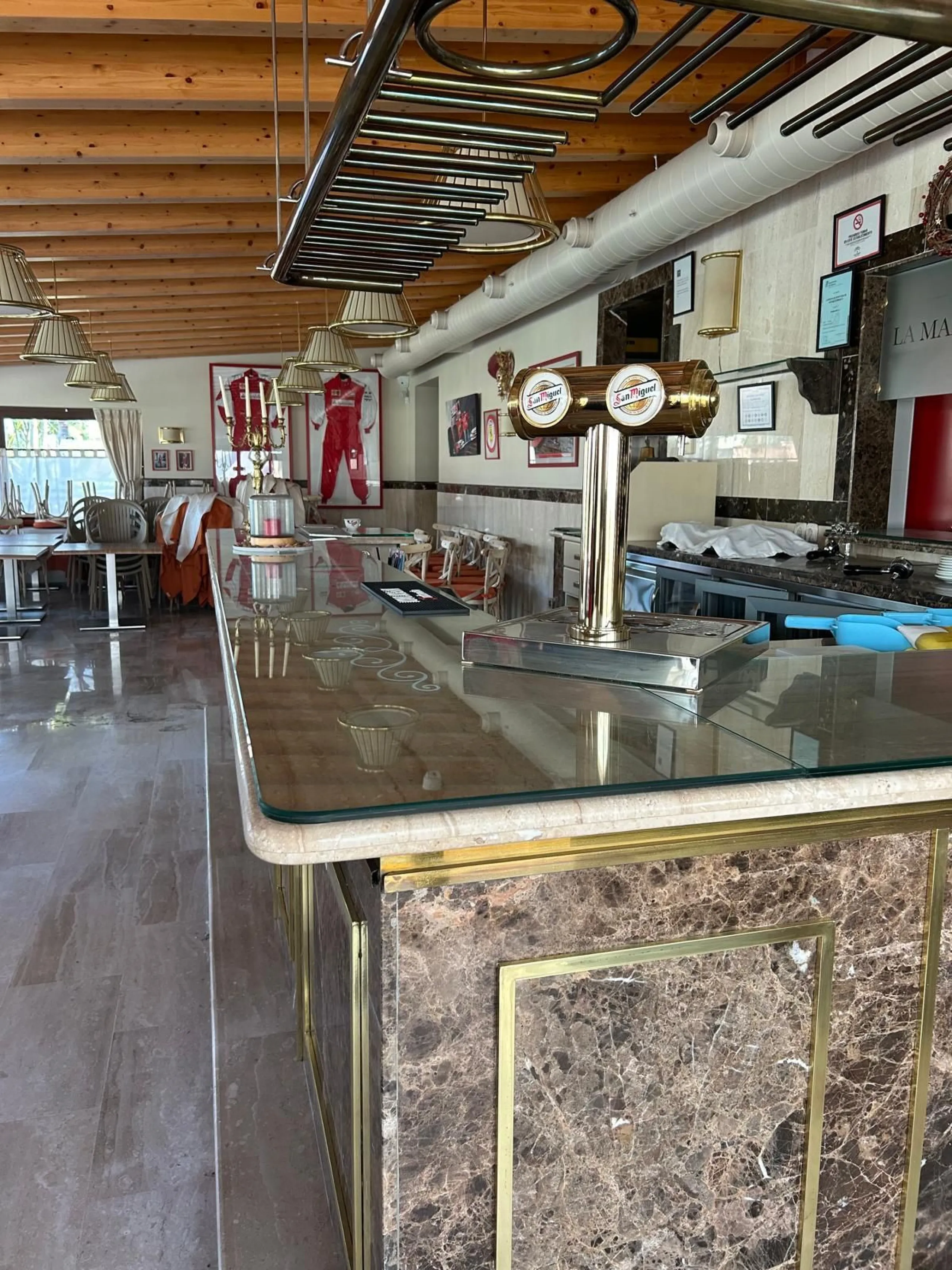 FOR SALE: TWO RESTAURANTS ON THE SAME PLOT – UNIQUE OPPORTUNITY IN EL PARAÍSO, ESTEPONA