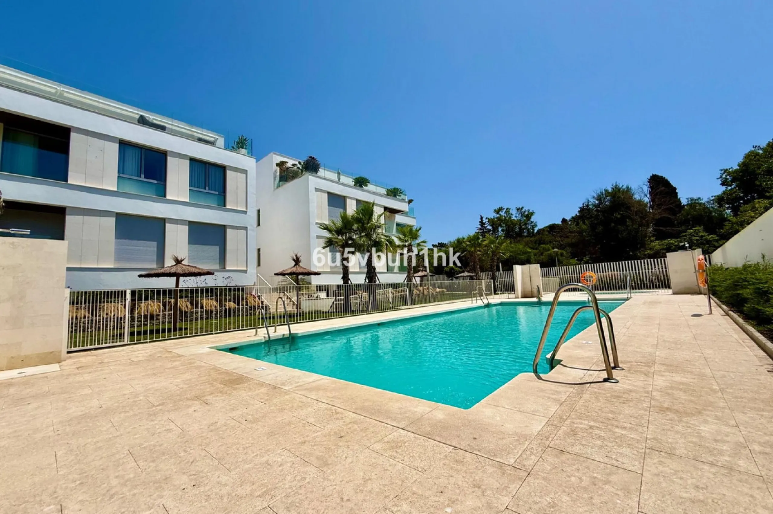 Welcome to your new home just 300 metres from one of Marbella's finest beaches, where modern comfort meets relaxed coastal living. This beautiful ground-floor apartment is located in an elegant and contemporary residential community designed to offer conv