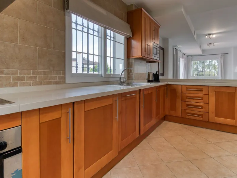 Very spacious home in the scenic Golf Resort near Malaga.