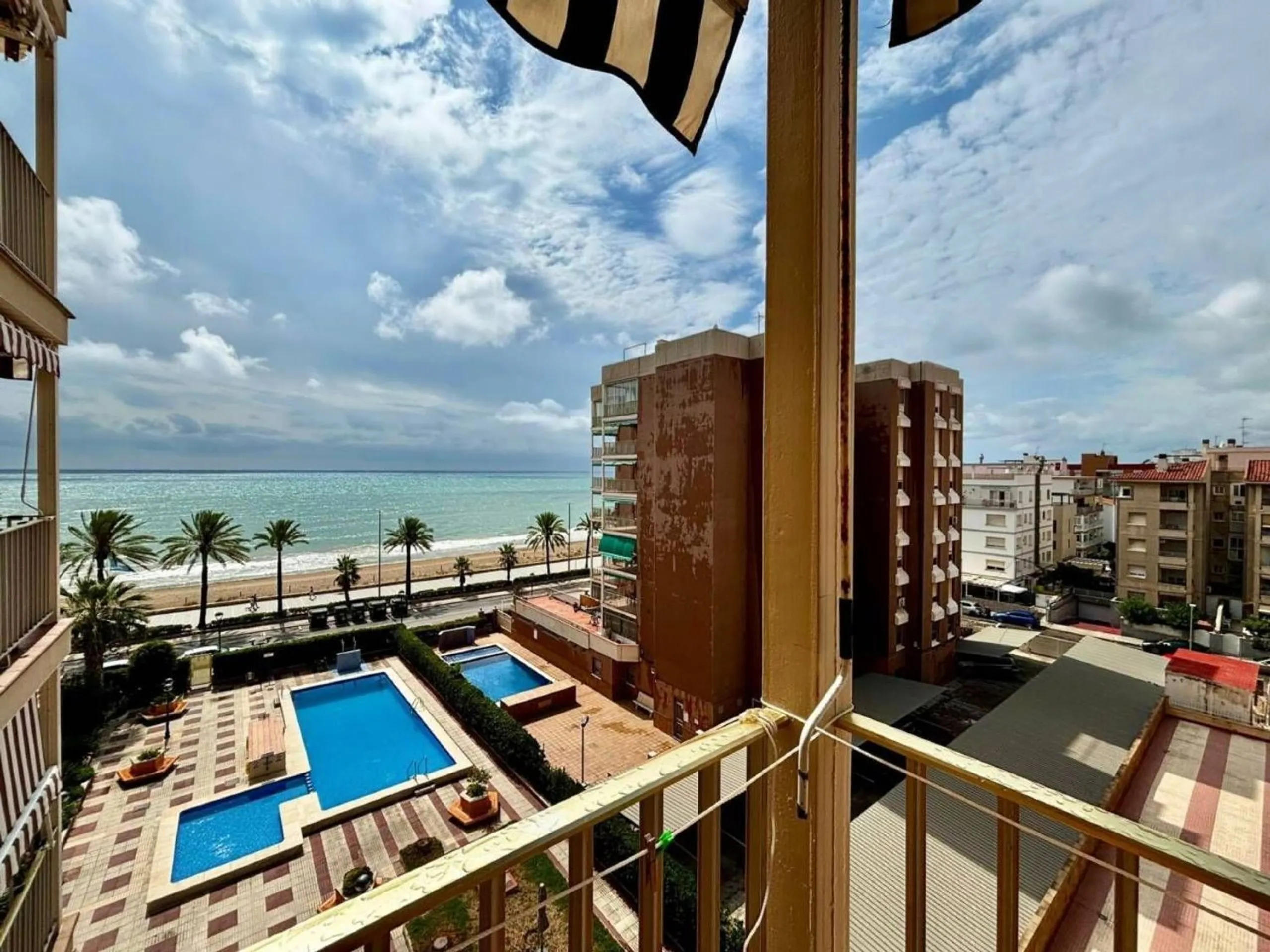 Sea view apartment with renovation project included in Segur de Calafell, Costa Dorada