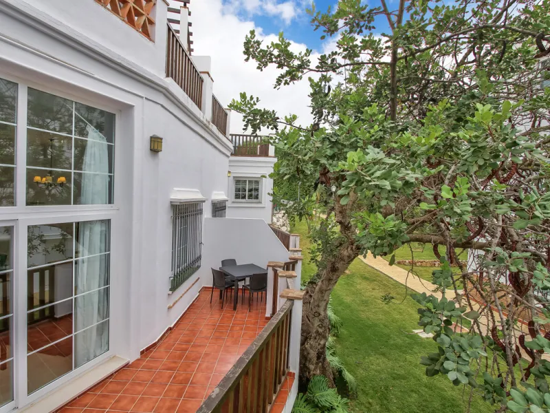 Wonderful house has just been put up for sale in the scenic Golf Resort near Malaga.