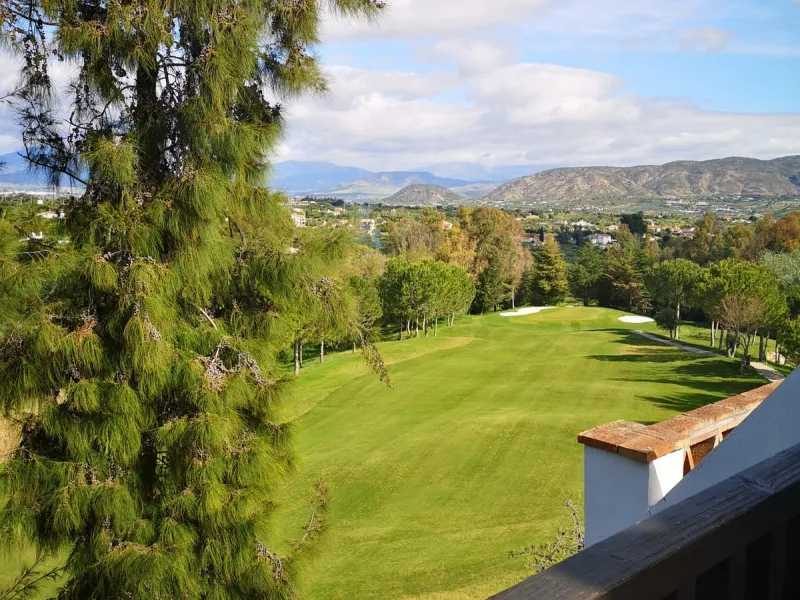 Wonderful house has just been put up for sale in the scenic Golf Resort near Malaga.
