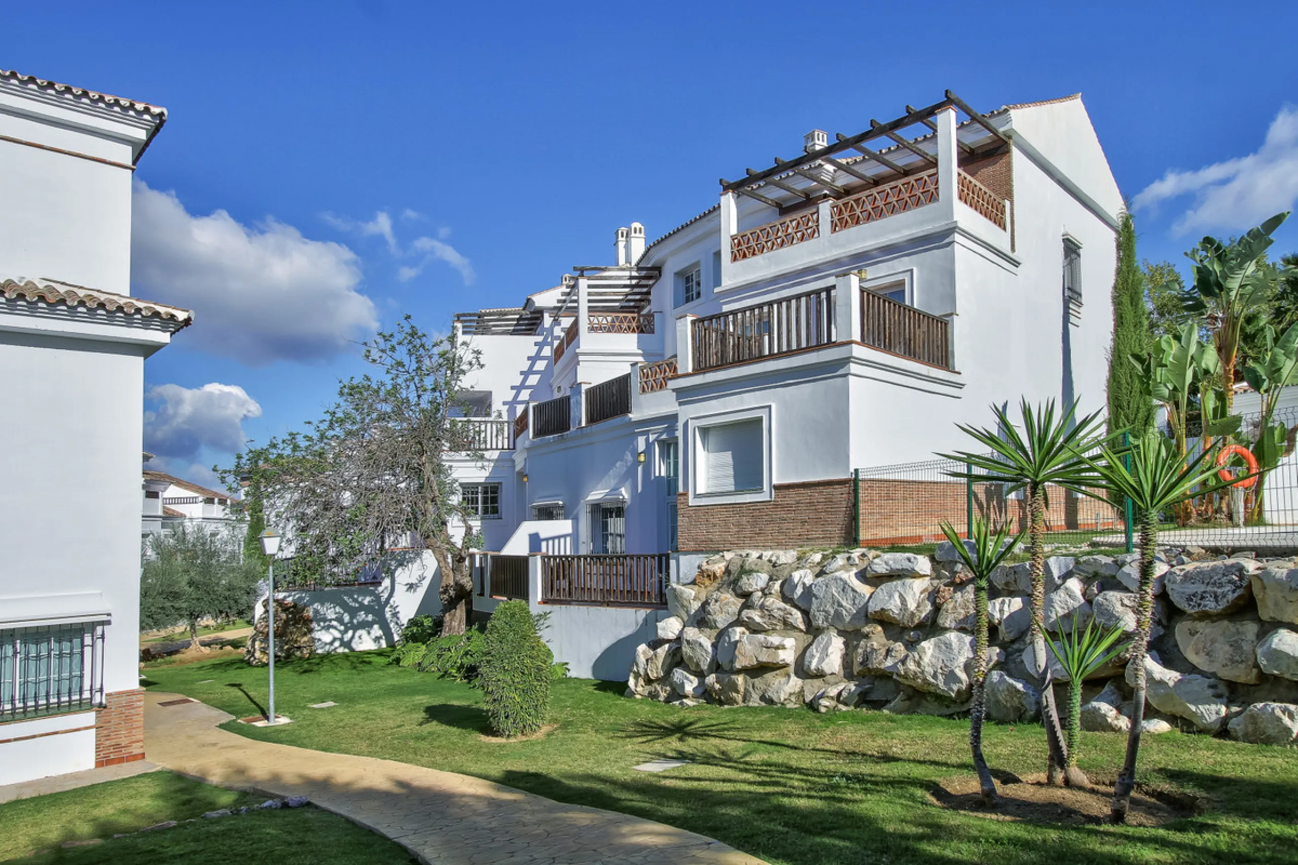 Wonderful house has just been put up for sale in the scenic Golf Resort near Malaga.