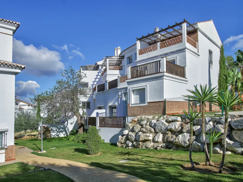 Wonderful house has just been put up for sale in the scenic Golf Resort near Malaga.