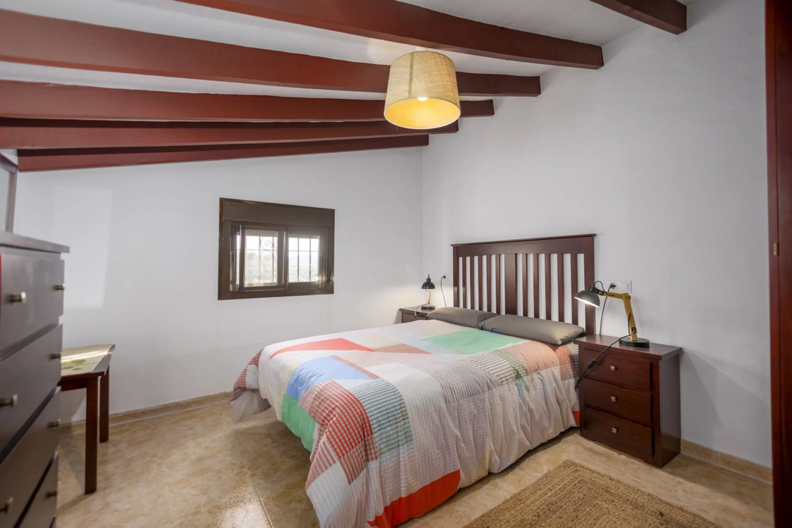 For sale: a characterful and authentic Spanish finca just 15 minutes from the lively village of Pizarra, right in the heart of Andalusia. This unique property boasts an impressive 63,766 m² of private land and features two fully independent homes — ideal 