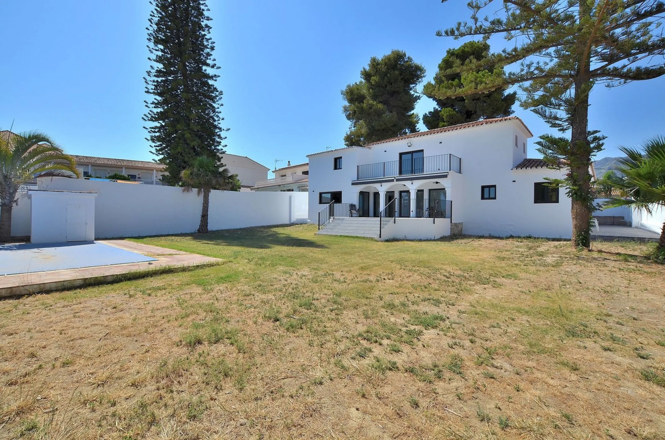 DREAM VILLA RENOVATED IN EL COTO (MIJAS)