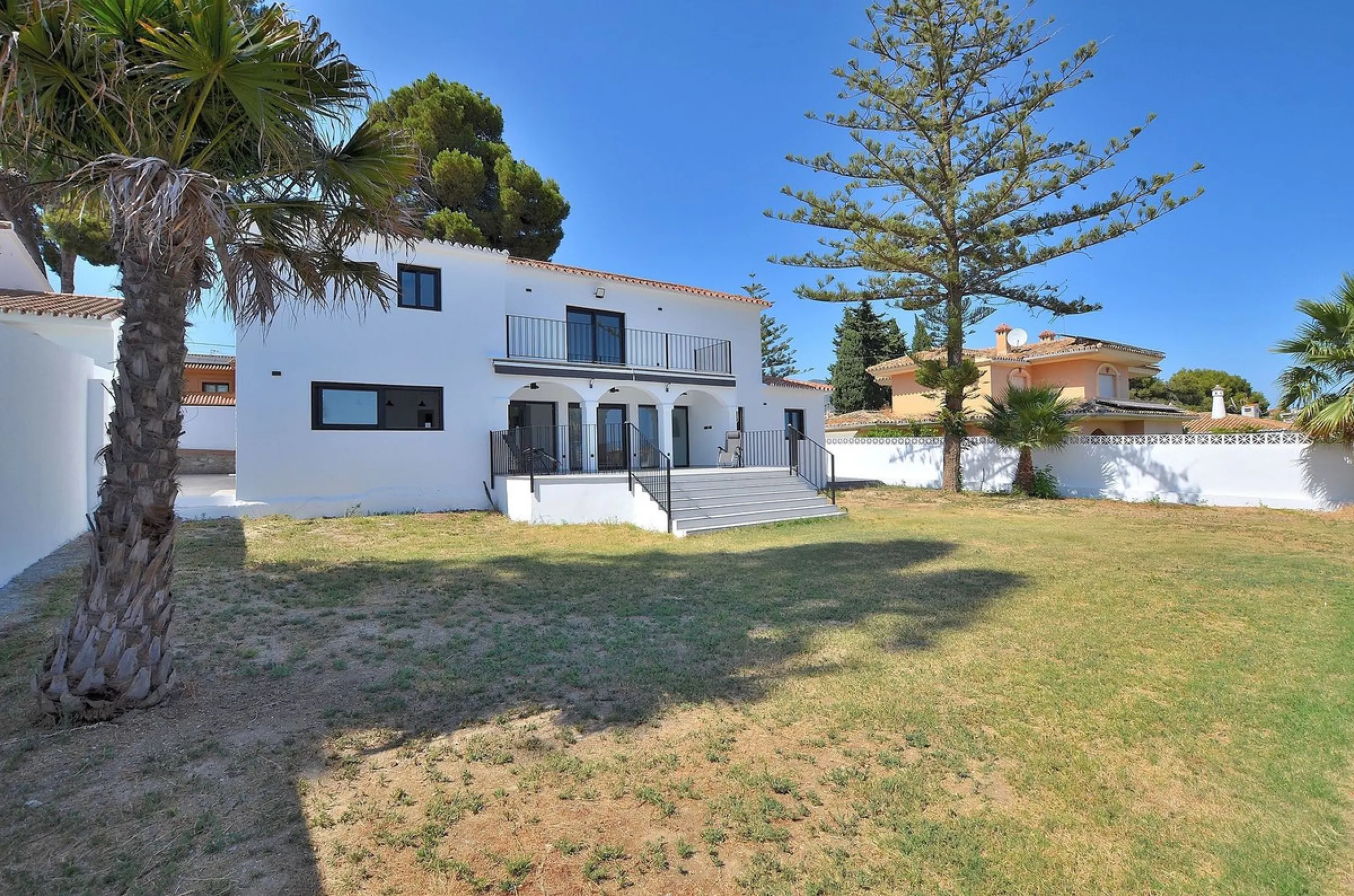 DREAM VILLA RENOVATED IN EL COTO (MIJAS)