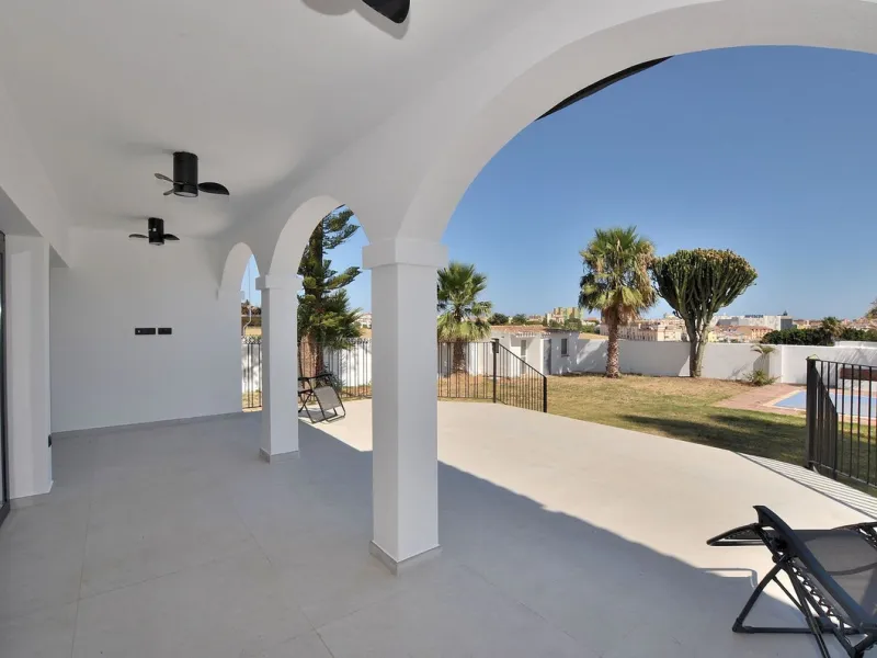 DREAM VILLA RENOVATED IN EL COTO (MIJAS)