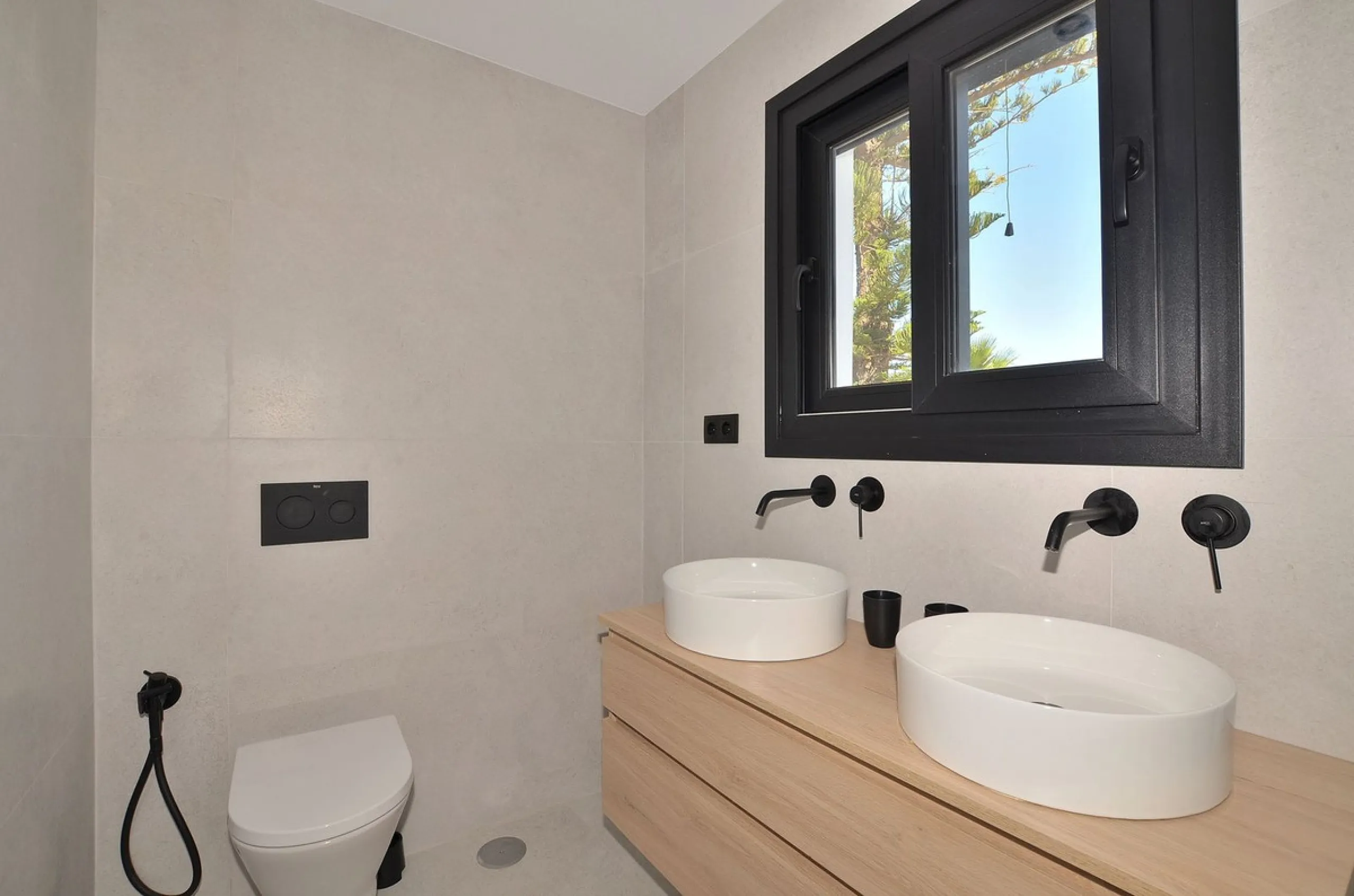 DREAM VILLA RENOVATED IN EL COTO (MIJAS)