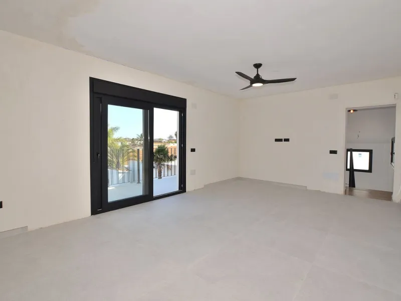 DREAM VILLA RENOVATED IN EL COTO (MIJAS)