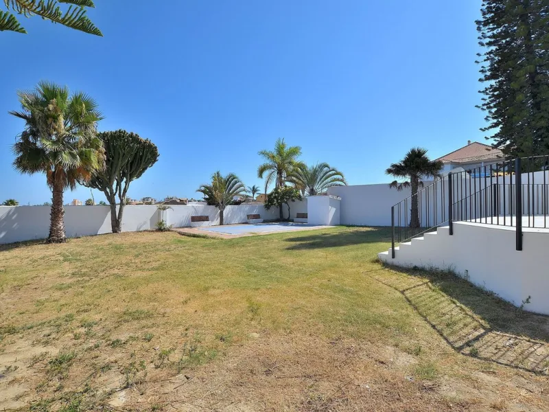 DREAM VILLA RENOVATED IN EL COTO (MIJAS)