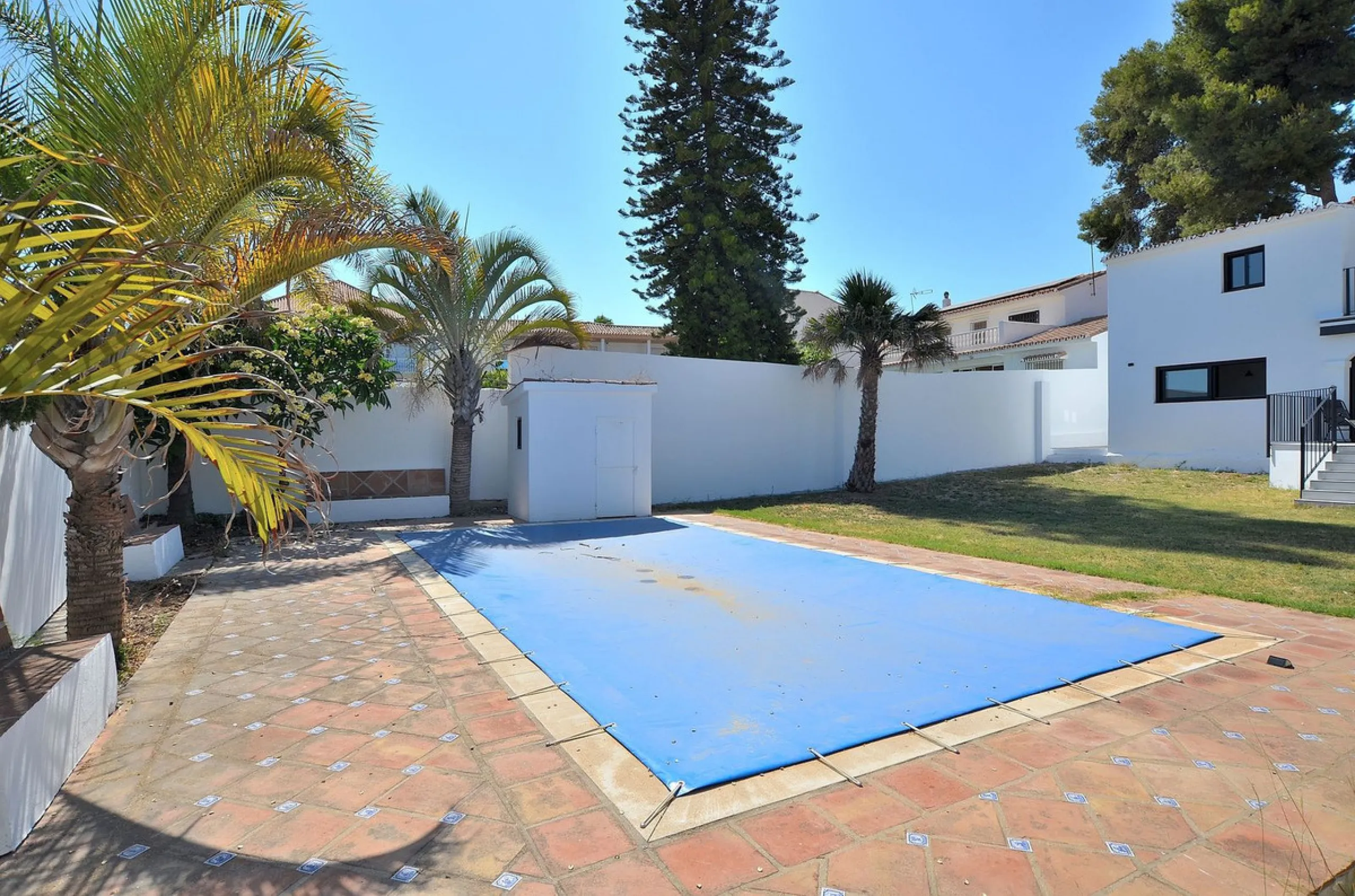 DREAM VILLA RENOVATED IN EL COTO (MIJAS)