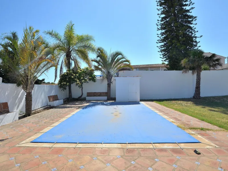 DREAM VILLA RENOVATED IN EL COTO (MIJAS)