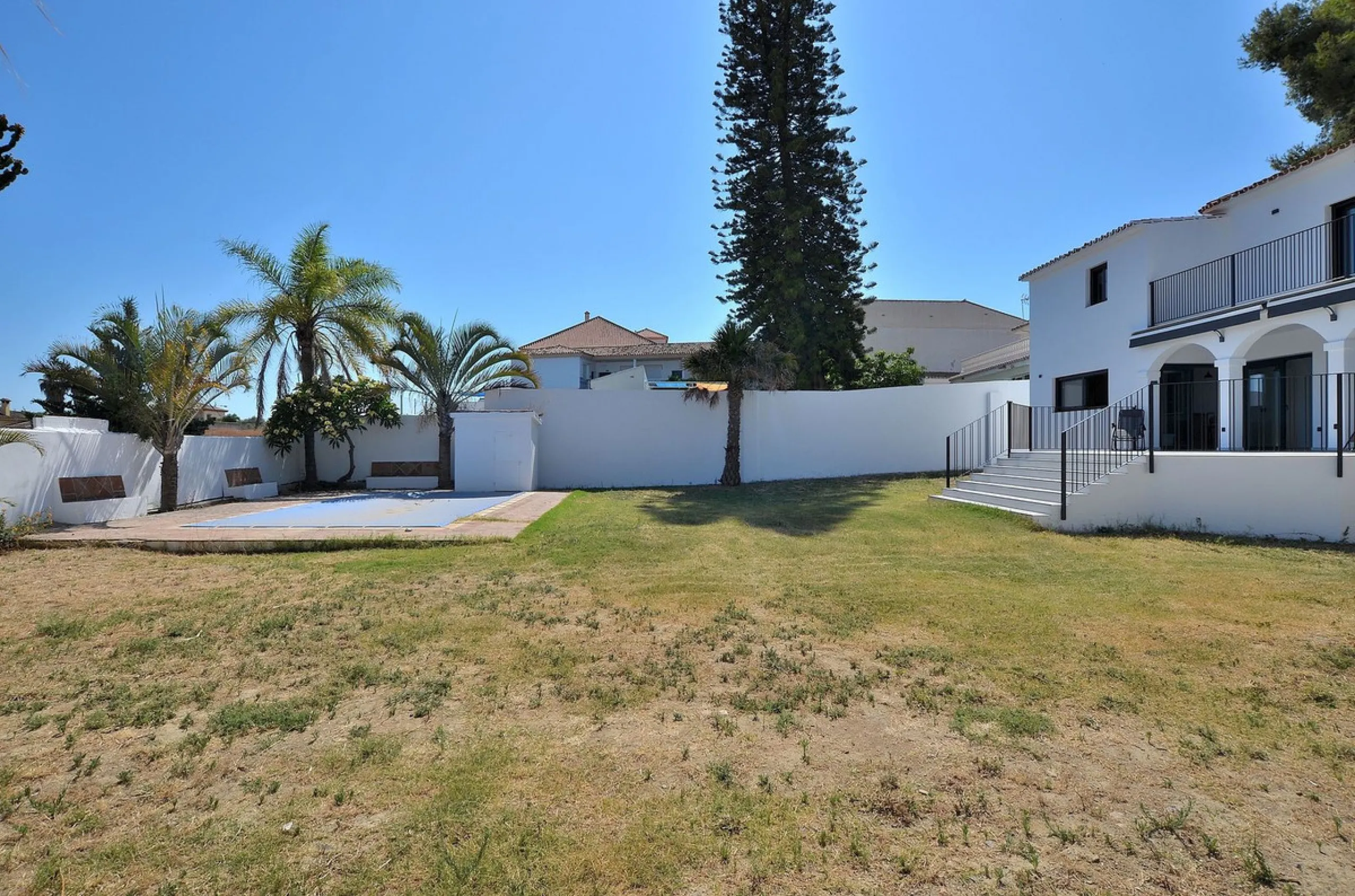 DREAM VILLA RENOVATED IN EL COTO (MIJAS)