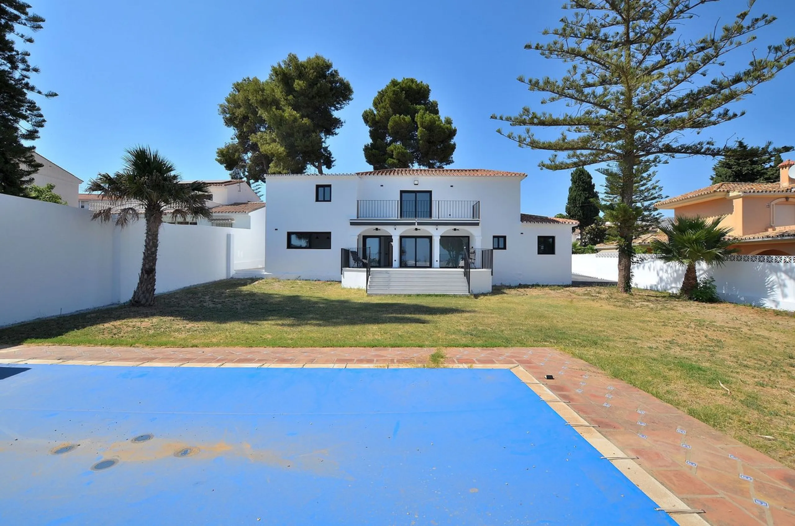 DREAM VILLA RENOVATED IN EL COTO (MIJAS)