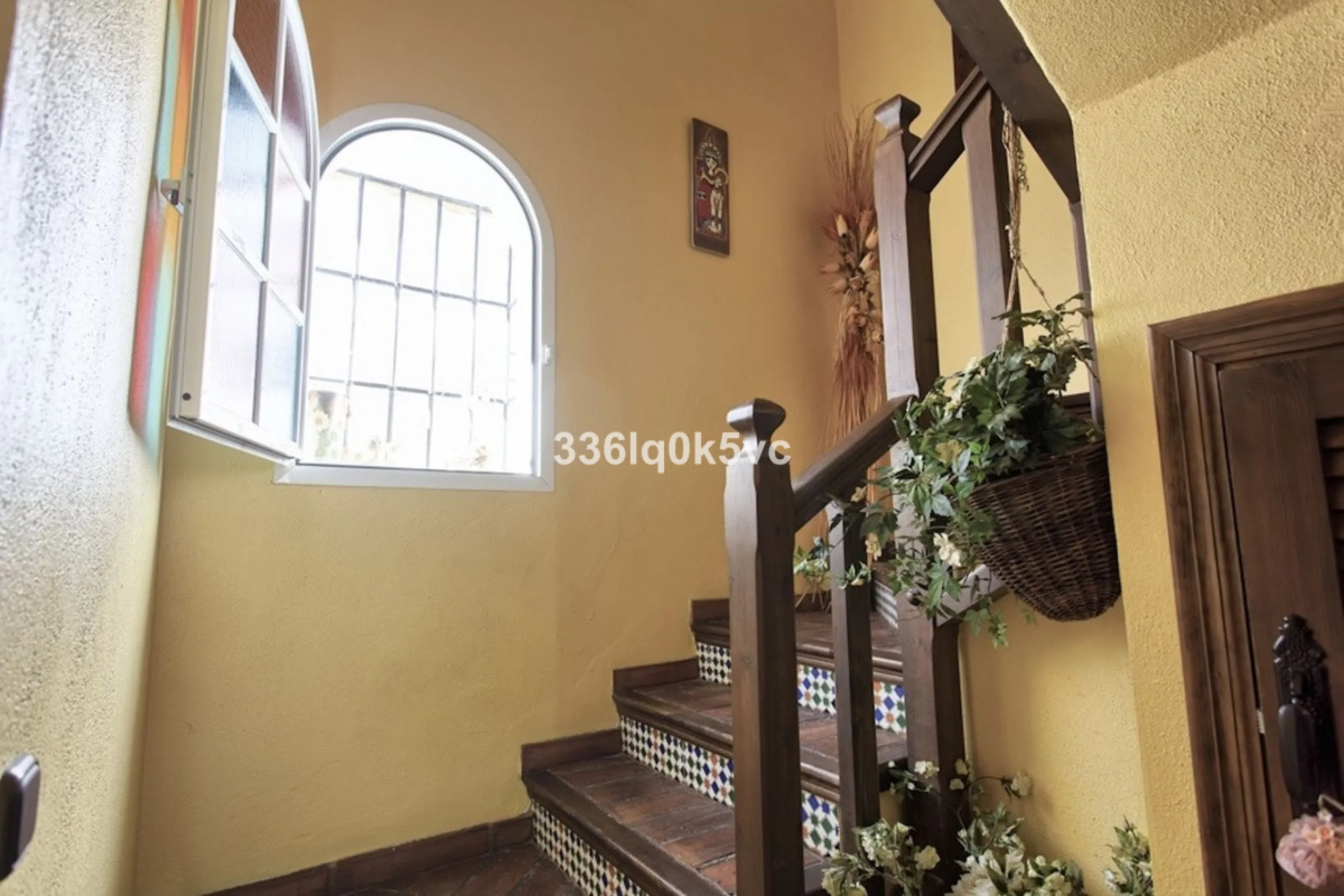 House - Townhouse в продаже в Benahavís, Málaga. В доме 3 спален и 3 ванных комнат. Площадь дома 133 м²