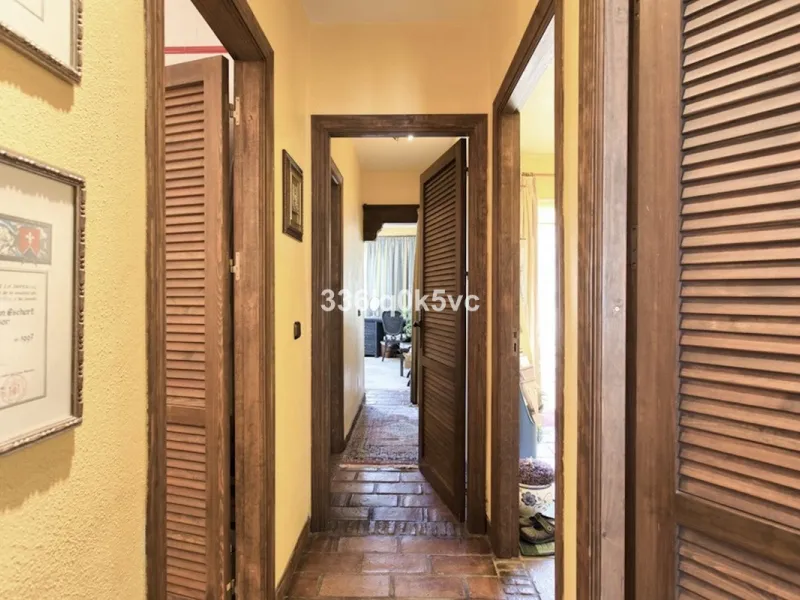 House - Townhouse в продаже в Benahavís, Málaga. В доме 3 спален и 3 ванных комнат. Площадь дома 133 м²